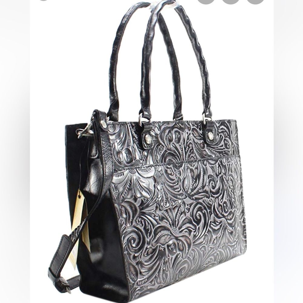 NWOT Patricia Nash beautiful new black bag! Perfect for fall/winter wardrobe